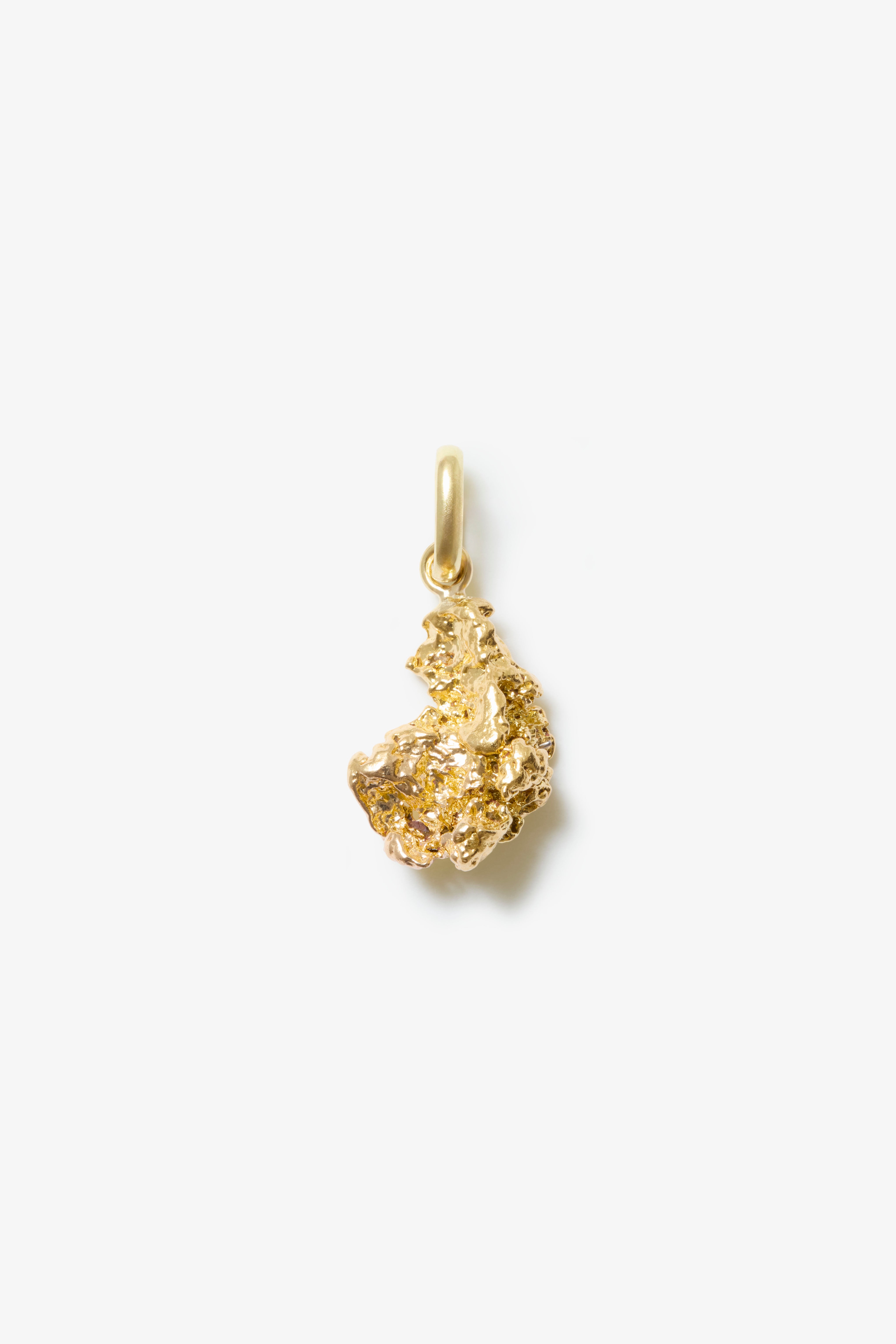 Trace Pendant With Fine Chain 03