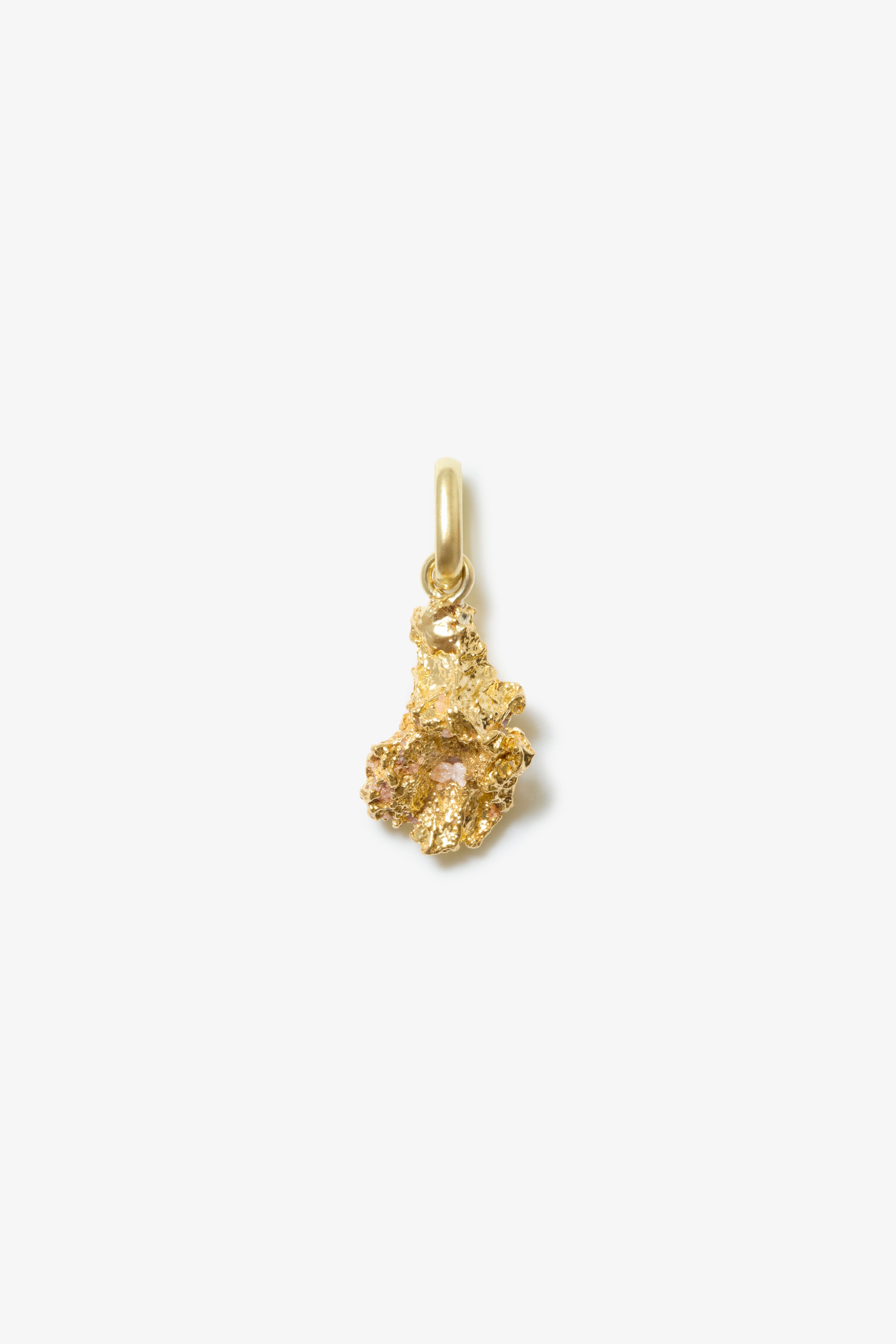 Trace Pendant With Fine Chain 06