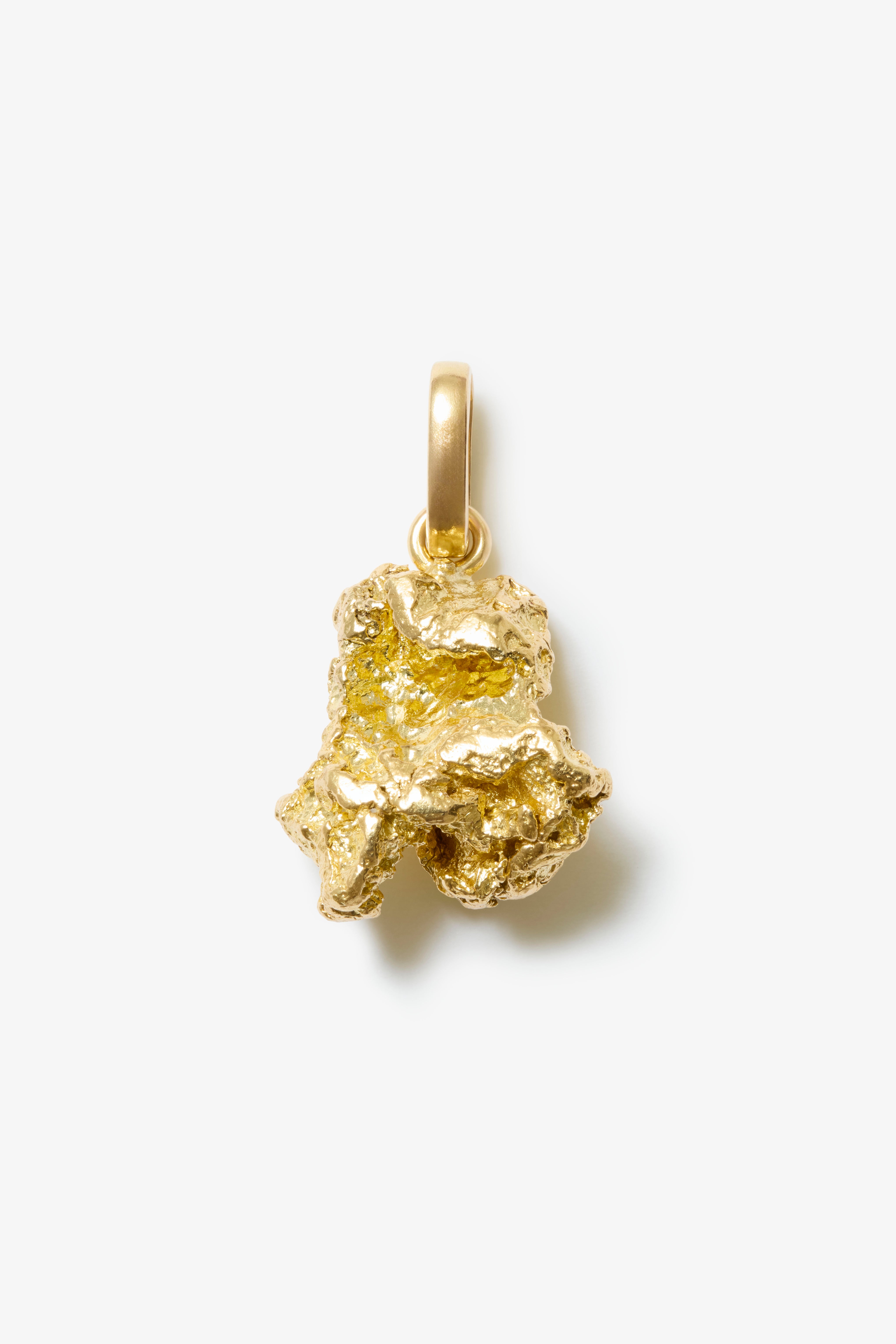 Trace Pendant With Fine Chain 02