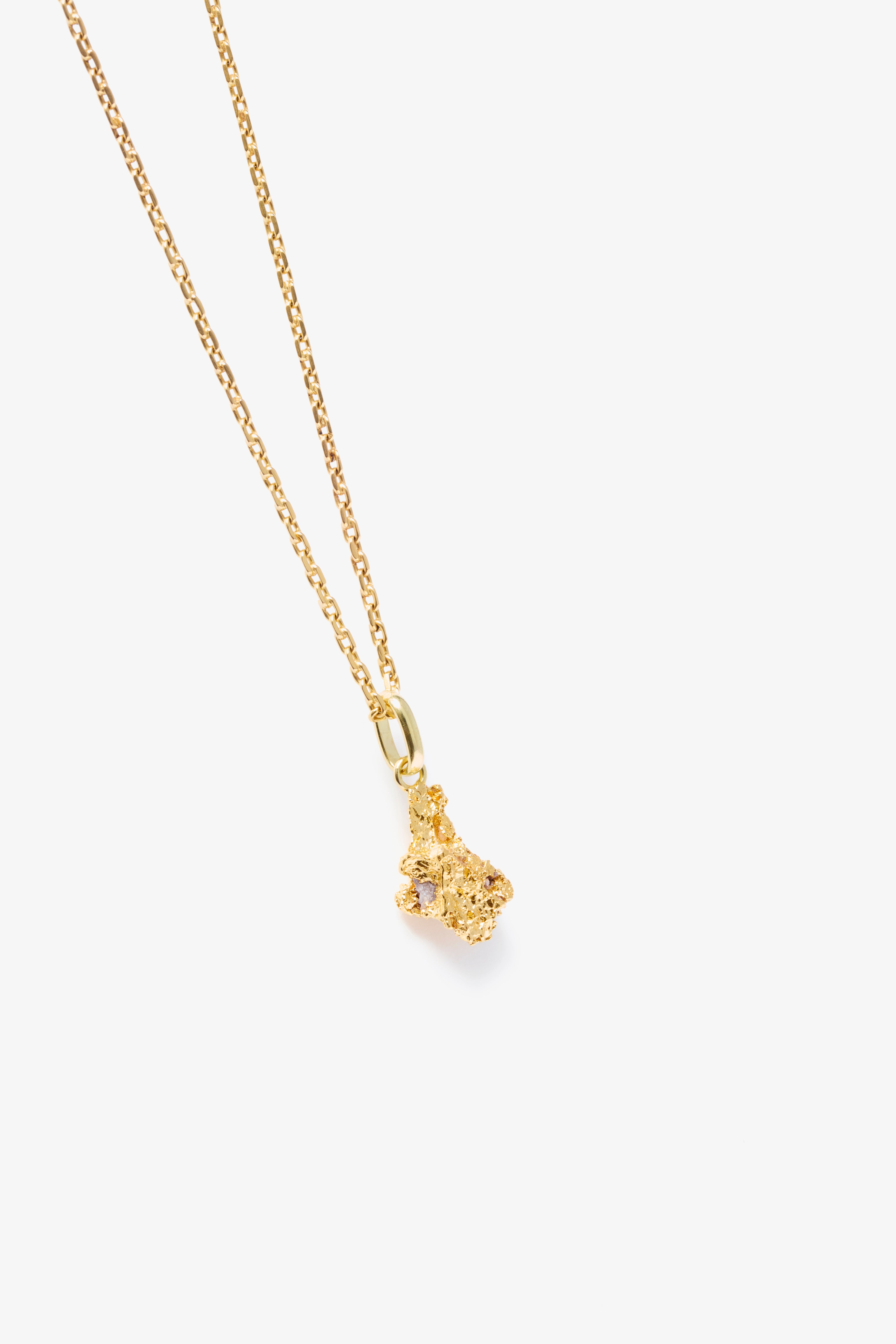 Trace Pendant With Fine Chain 06